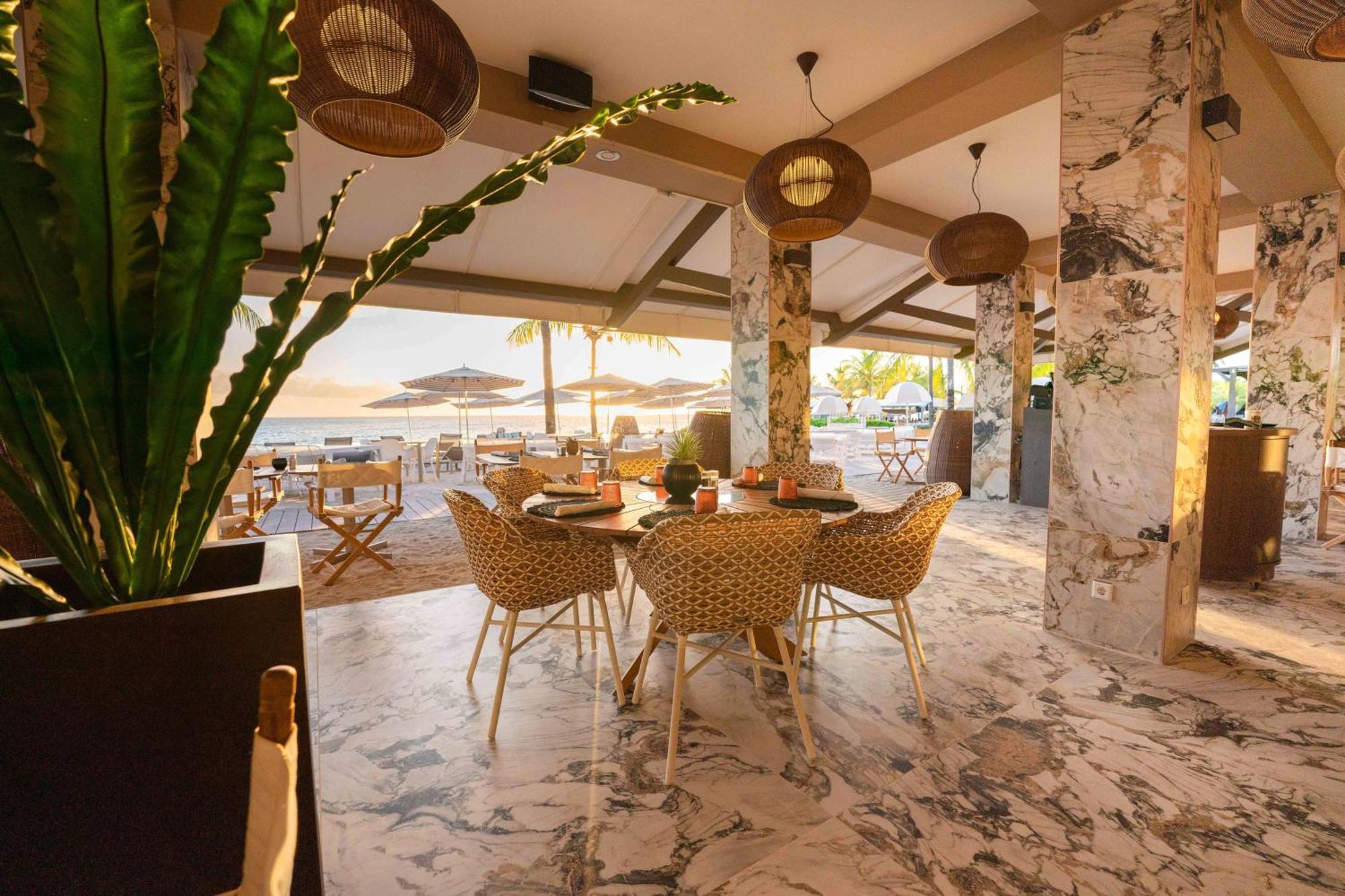 Papagayo Beach Hotel (Adults Only) Willemstad Exterior photo