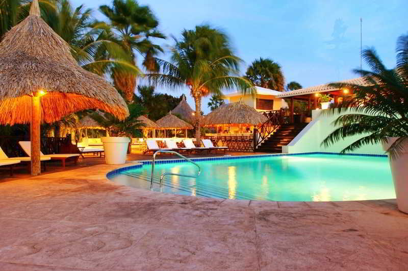 Papagayo Beach Hotel (Adults Only) Willemstad Exterior photo